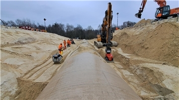 Die Vollsperrung der A 27 stellt für Schwerlasttransporte ein großes Problem dar. 