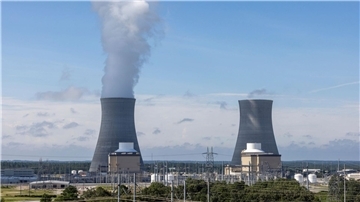 Die Blöcke 3 (l) und 4 im Kraftwerk Vogtle in Burke County in der Nähe von Waynesboro, Georgia.