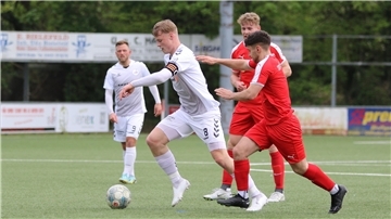 SV Brake gegen TSV Großenkneten Fußball-Bezirksliga