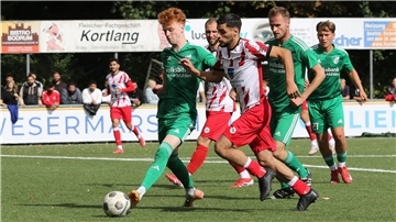 Fußballspiel des SV Brake gegen SV GW Mühlen