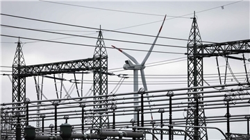 „Die Bundesregierung muss allem voran für konkurrenzfähige Energiekosten sorgen.“