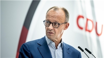 „Die Bundeswehr muss wieder einen Platz in der Mitte der Gesellschaft einnehmen“, findet CDU-Chef Friedrich Merz.