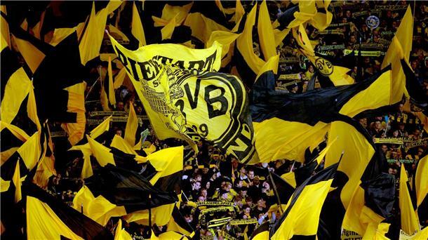 Dortmund und Bayern führen Europas Fan-Ranking an Die BVB-Fans sind in einem UEFA-Ranking auf Platz eins.