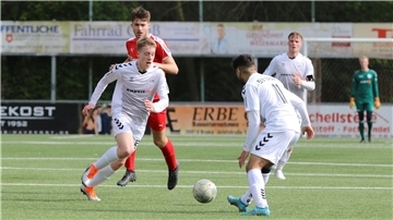 SV Brake gegen TSV Großenkneten Fußball-Bezirksliga