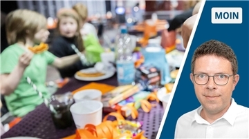 Die Collage zeigt links eine Kindergeburtstagsszene und rechts Redakteur Timo Kühnemuth.