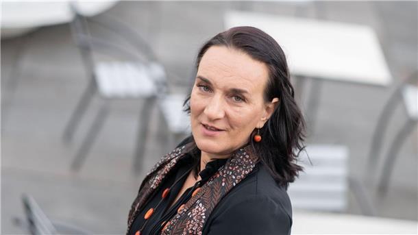 „Was unsere Gegenwart ausmacht“ - Buchpreis-Shortlist steht Die deutsch-ungarische Schriftstellerin Terézia Mora gehört zu den jenen Autorinnen und Autoren, die auf den Deutschen Buchpreis hoffen können.