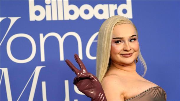 Kim Petras veröffentlicht Single „Alone“ mit Nicki Minaj Die deutsche Sängerin und Songwriterin Kim Petras hat eine neue Single veröffentlicht.