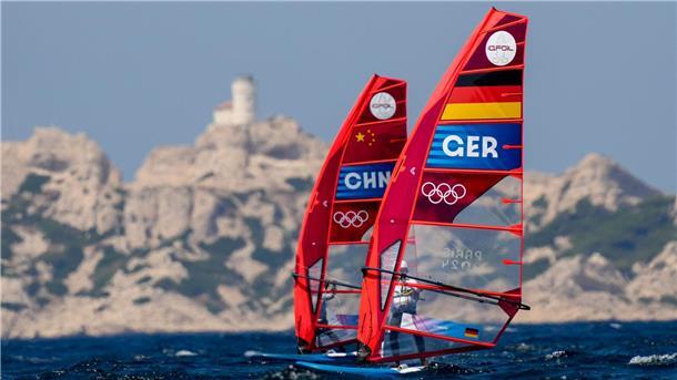 Keine Medaille für Windsurferin Steinlein Die deutsche Windsurferin Theresa Steinlein verpasst das olympische Halbfinale knapp.