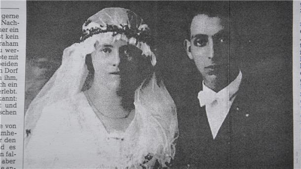 Dieses Foto aus der Nachkriegszeit zeigt das Gebäude, in dem Familie Abraham in Bockel unterkam und dem Holocaust entging. Das Haus wurde Anfang der 1960er Jahre abgerissen.