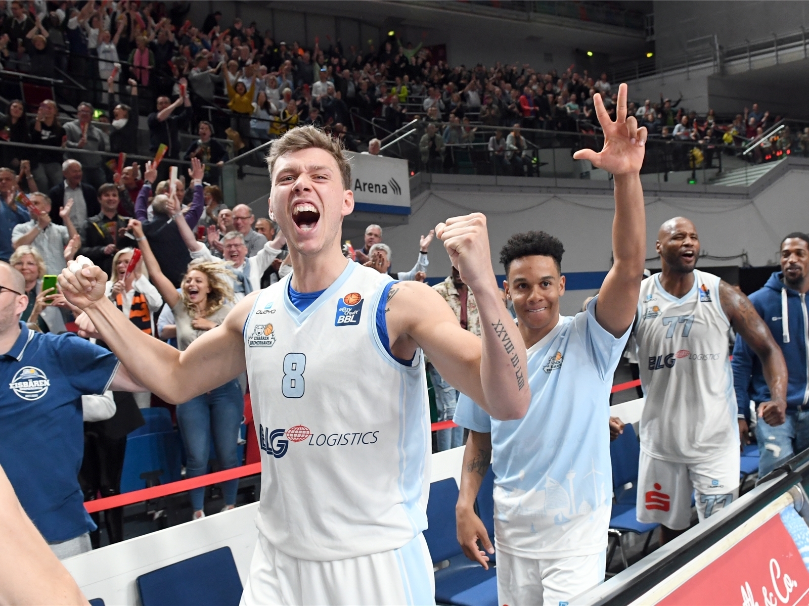Die Eisbären Bremerhaven haben ihre Chance auf den Klassenerhalt in der Basketball-Bundesliga gewahrt.