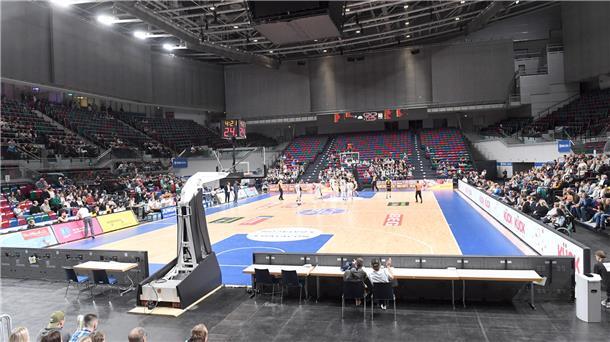 Eisbären starten wieder mit einem Heimspiel in die Zweitliga-Saison Die Eisbären wollen in der kommenden Saison wieder bei zwei Heimspielen in der ÖVB-Arena den Profi-Basketball in Bremen präsentieren.