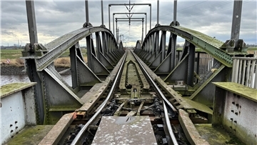 Eisenbahnbrücke Hunte