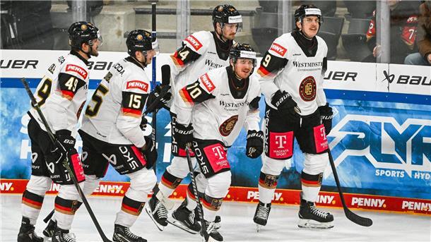 Die Eishockey-Nationalmannschaft gewinnt zum Abschluss des Deutschland Cups gegen Österreich.