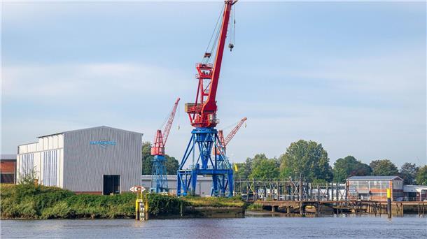 Angeklagter schweigt zu Geschäften mit Elsflether Werft Die Elsflether Werft an der Hunte in Niedersachsen.