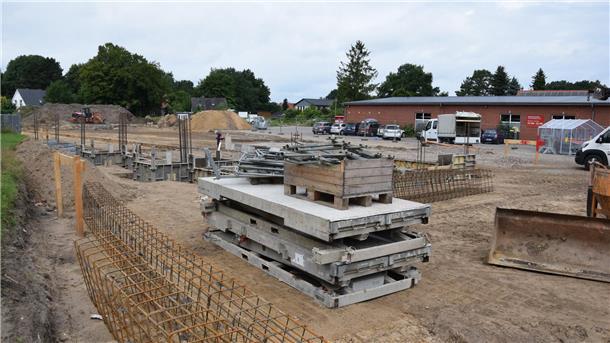 Die Erdarbeiten am Penny-Neubau in Selsingen sind in vollem Gange.