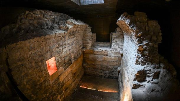 Sitzung: Unesco zeichnet neue Welterbe-Stätten aus Die Erfurter Mikwe, ein jüdisches Ritualbad mittelalterlichen Ursprungs, zählt zu den drei ausgewählten Orten, die nach dem Wunsch der Stadt in die Unesco-Welterbe-Liste aufgenommen werden sollen.