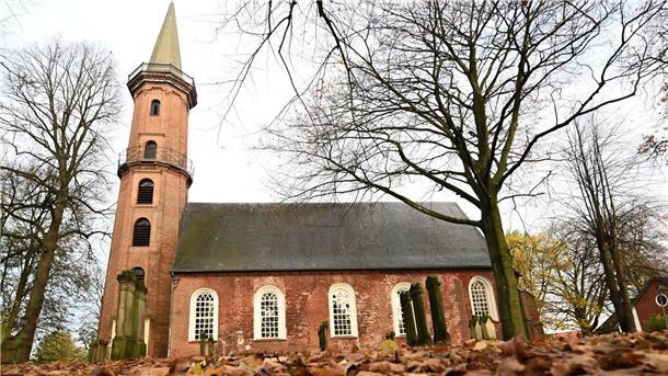 Verstorbener Pfarrer - Kirche überprüft sexualisierte Gewalt Die evangelisch-reformierte Kirche untersucht die Tätigkeit eines mittlerweile verstorbenen Pfarrers, der auch in Niedersachsen arbeitete. (Symbolbild)