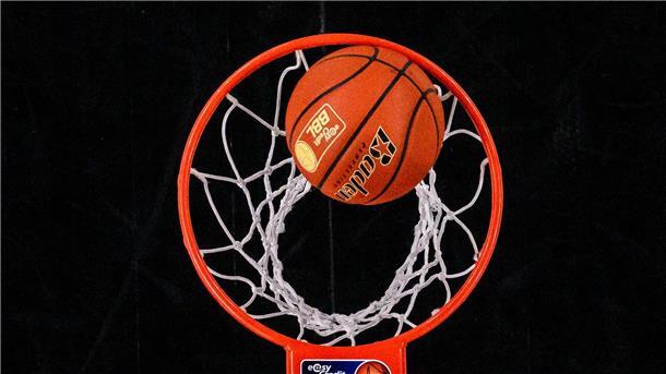 Oldenburg zieht souverän ins Achtelfinale ein Die Ewe Baskets Oldenburg gewinnen ihr Erstrunden-Spiel im BBL-Pokal.