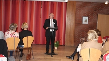 Die Festrede hielt Arend de Vries, Theologe und Prior des Klosters Loccum.