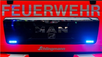 Die Feuerwehr rückte mit rund 80 Einsatzkräften an. (Symbolbild)