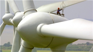 Bild von drei Windkraftanlagen