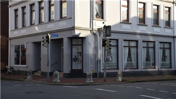 Es ist das Fotostudio von Ilona Schröder in der Bahnhofstraße zu sehen. 