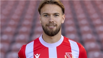 Die Frau von Energie-Spieler Niko Bretschneider soll auf der Babelsberger Tribüne angegriffen worden sein.