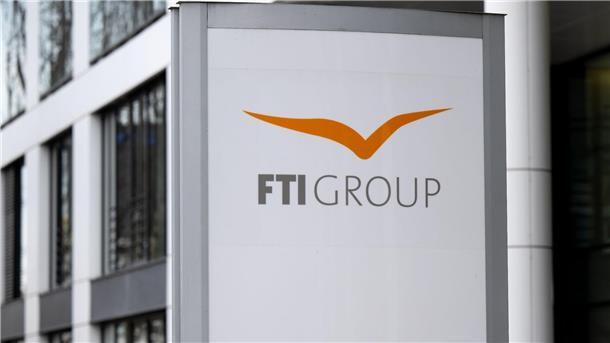 Reisekonzern FTI meldet Insolvenz an Die FTI Group mit etwa 11.000 Beschäftigten war in der Pandemie, die die Branche in eine schwere Krise stürzte, in Bedrängnis geraten.