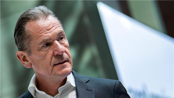 „Bild“-Chefredakteurin fordert Entschuldigung von Döpfner Die geleakten privaten Nachrichten des Axel-Springer-Vorstandsvorsitzenden Mathias Döpfner verunsichern laut „Bild“-Chefredakteurin Marion Horn die Redaktion.