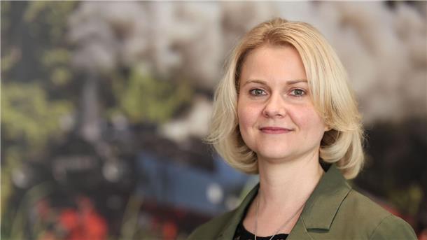 Die Geschäftsführerin der HSB, Katrin Müller, sieht Versäumnisse, die bis in die 90er Jahre zurückreichen.