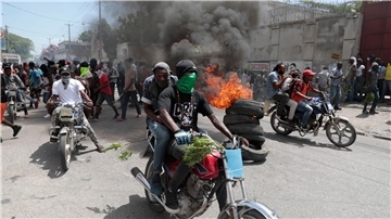 Die Gewalt verschärft die prekäre Versorgungslage in Haiti.