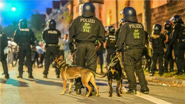 Razzia gegen Eritreer-Gruppe nach Festival-Ausschreitungen Die gewaltsamen Proteste richteten sich gegen Veranstaltungen in Zusammenhang mit Eritrea. (Archivbild)