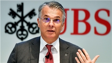 Die größte Schweizer Bank UBS holt Sergio Ermotti an die Konzernspitze zurück.