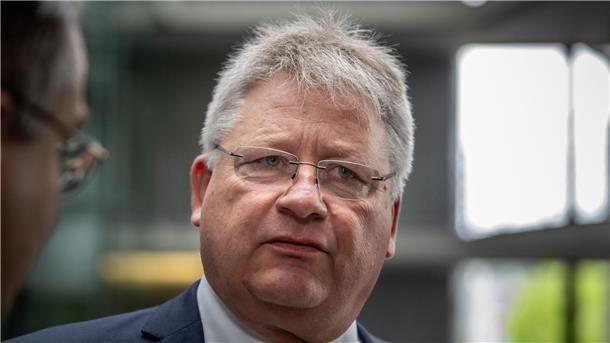 Die größten Cyber-Bedrohungen sieht er in Russland und China: BND-Präsident Bruno Kahl.