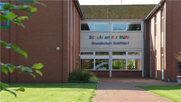 Die Grundschulen in Schiffdorf müssen zu Ganztagsschulen umgebaut werden. Dafür wird nun ein Masterplan entwickelt.