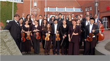 Die Hamburger Camerata spielt Hits von Vivaldi, Haydn und Mozart.