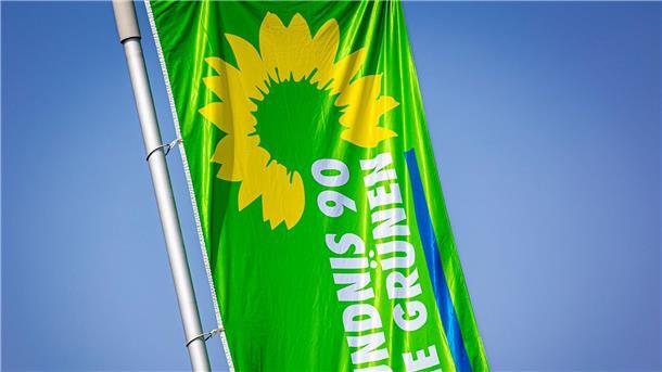 Die Hamburger Grünen-Bürgerschaftsabgeordnete Miriam Block wurde von ihren Fraktionsämtern entbunden.