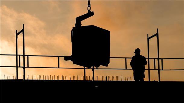 IG BAU: Mehr Wohnungen und Soforthilfe bei der Kaltmiete Die IG BAU fordert, dass die Bundesregierung an ihrem Ziel, 400.000 Wohnungen im Jahr zu bauen, davon 100.000 Sozialwohnungen, festhält.