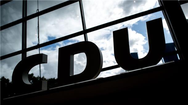 CDU-Gruppe fordert Kurskorrektur zur Mitte Die Initiative „Compass Mitte“ verlangt mehr Augenmerk auf soziale und liberale Themen. (Illustration)