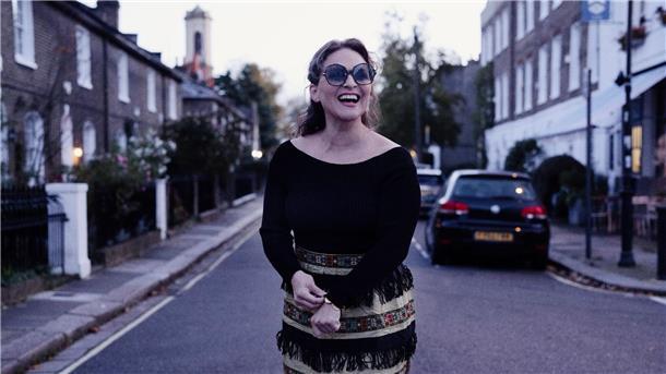 Emiliana Torrini vertont auf „Miss Flower“ alte Liebesbriefe Die isländische Sängerin Emiliana Torrini wurde mit „Jungle Drum“ bekannt.