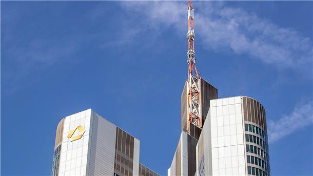 Die italienische Großbank Unicredit wirbt für eine Übernahme der Commerzbank. (Archivbild)