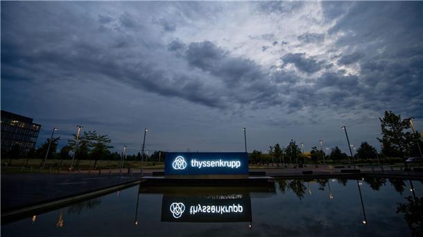 Die Konzernzentrale von Thyssenkrupp hat ihren Sitz in Essen. Sie befindet sich auf dem Gelände der ehemaligen Krupp-Gussstahlfabrik.