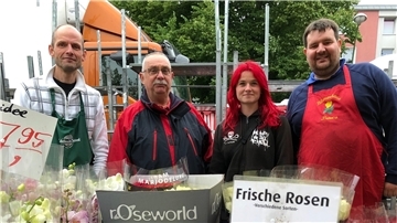 Die Krise hat den Wochenmarkt verändert: (von links) Olaf Dietzel, Ralf Eidner, Andrea Eichinger und Benjamin Peters.