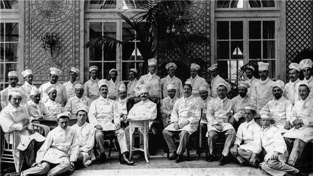 Vor 250 Jahren eröffnet das erste Grandhotel Die Küchen Crew im Adlon.