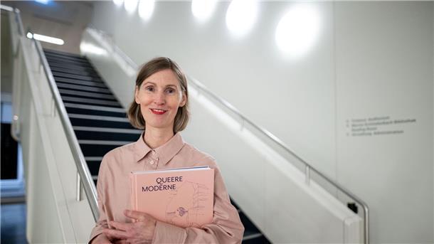 Die Kuratorin Isabelle Malz hat zu queeren Netzwerken der Avantgarde geforscht.
