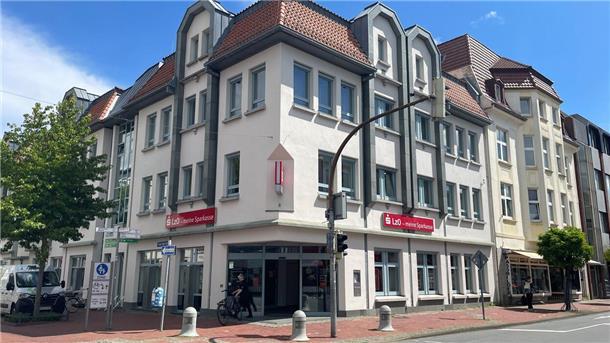 LzO-Filiale in Nordenham vom 24. - 26. Juni wegen Modernisierungsarbeiten dicht Bankgebäude