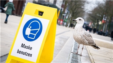 Die Maskenpflicht gilt ab diesem Dienstag in der gesamten Bremerhavener Innenstadt im Gebiet zwischen Lloydstraße, Columbusstraße und Deichstraße.