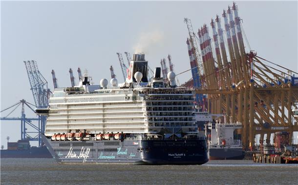 Die „Mein Schiff 3“ wird bis Oktober 2024 noch 50 Mal von der Columbuskaje ablegen.