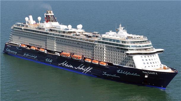 Mein Schiff 4 Kreuzfahrtschiff Wasser