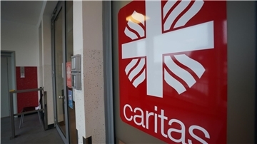 Die Migrationsdebatte ist aufgeheizt - die Caritas mahnt nun zu Besonnenheit und Menschlichkeit. (Symbolbild)